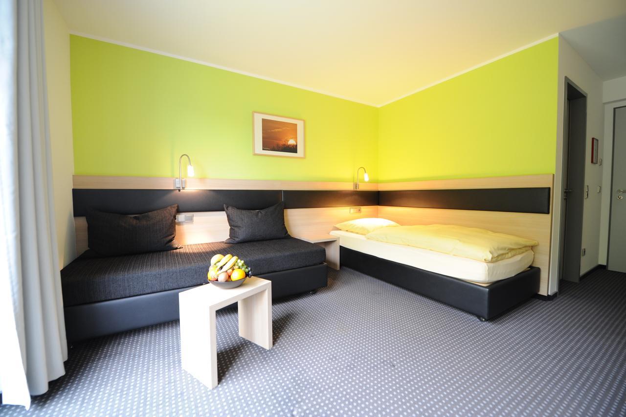 Hotel Und Kongresszentrum Wanderath Baar  Chambre photo